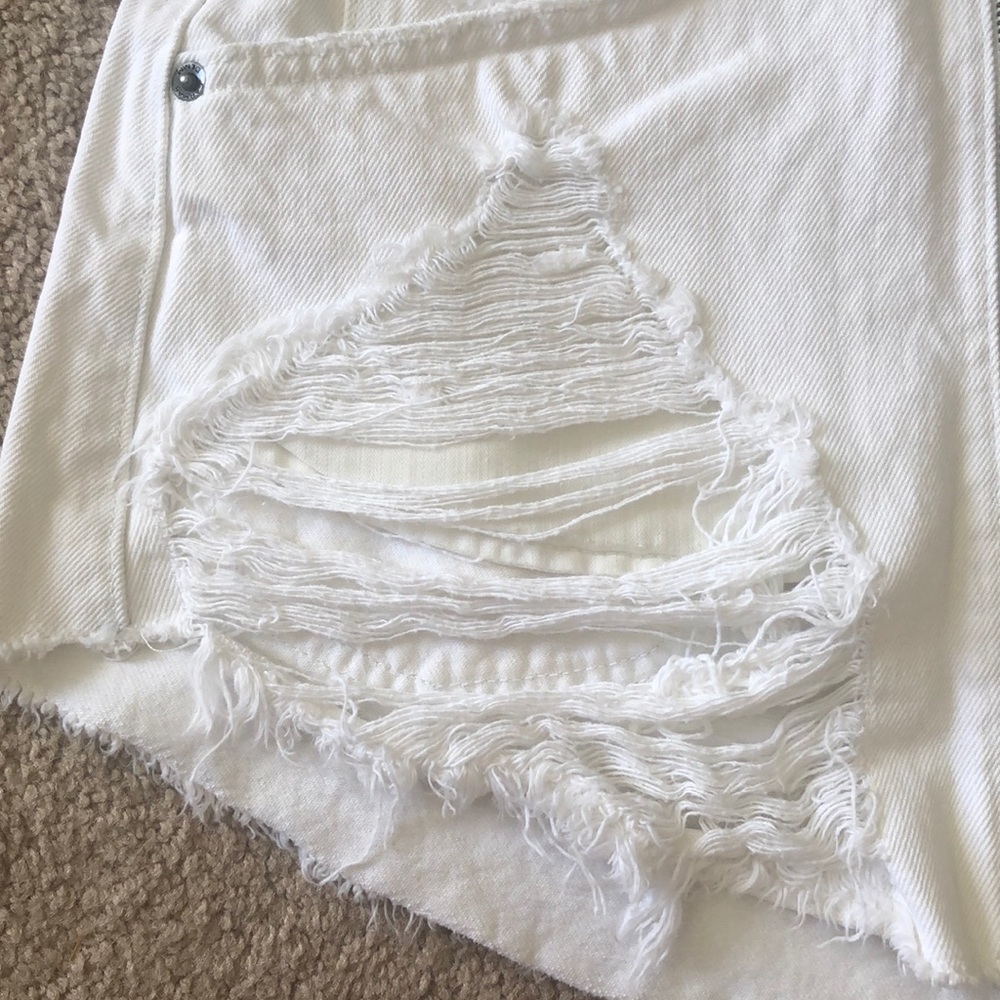Carmar Denim
WHITE BEATRICE ZIP FRONT SKIRT - Picture 7 of 8